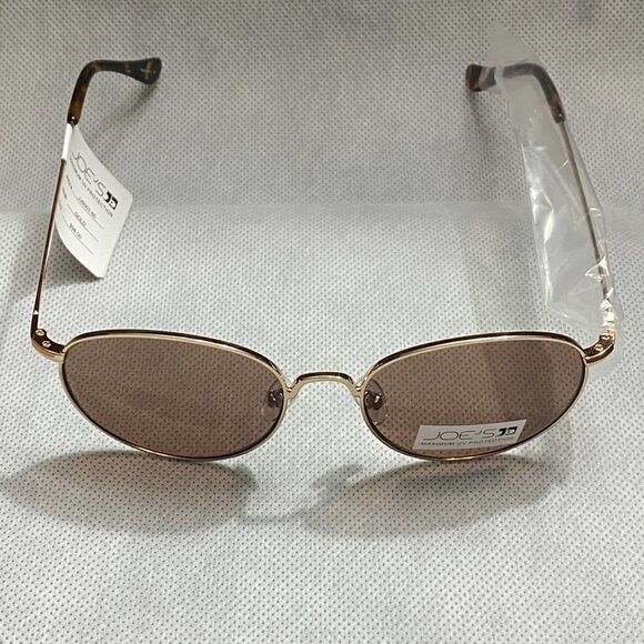Joe’s Jeans Round Gold Tortoise Accent Sunglasses - Picture 3 of 9